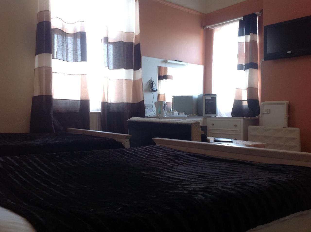 Balmoral 2*