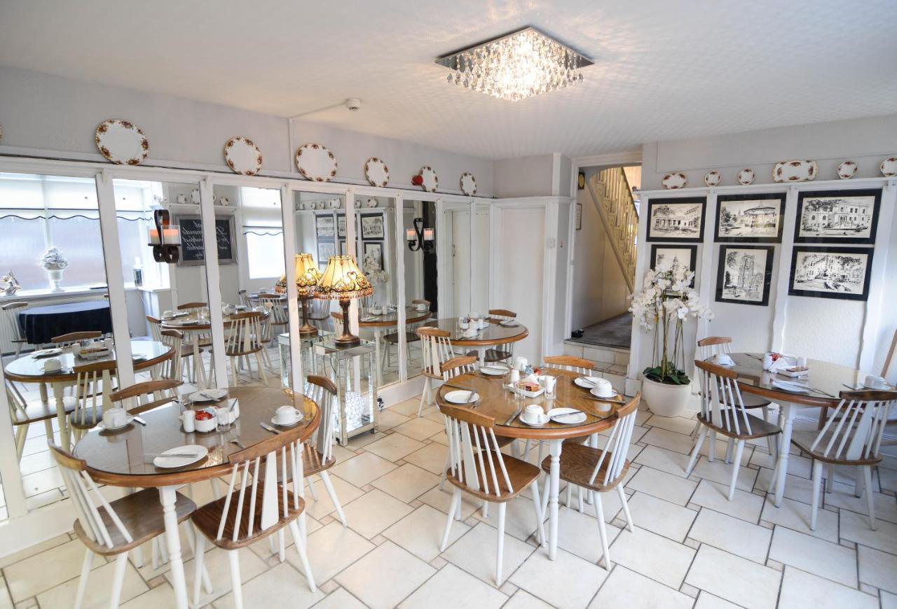 Clifton -