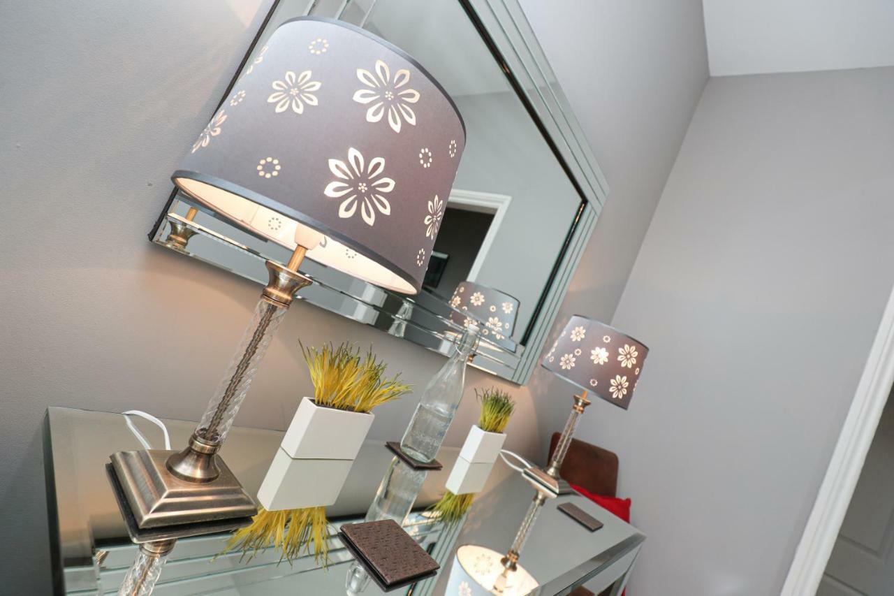 Guest house 3 -min Walk To Pier & Fast Wi-fi & Perfect Getaway