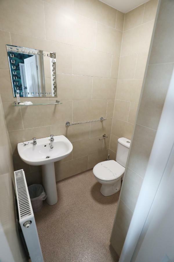 3 -min Walk To Pier & Fast Wi-fi & Perfect Getaway Guest house 4*