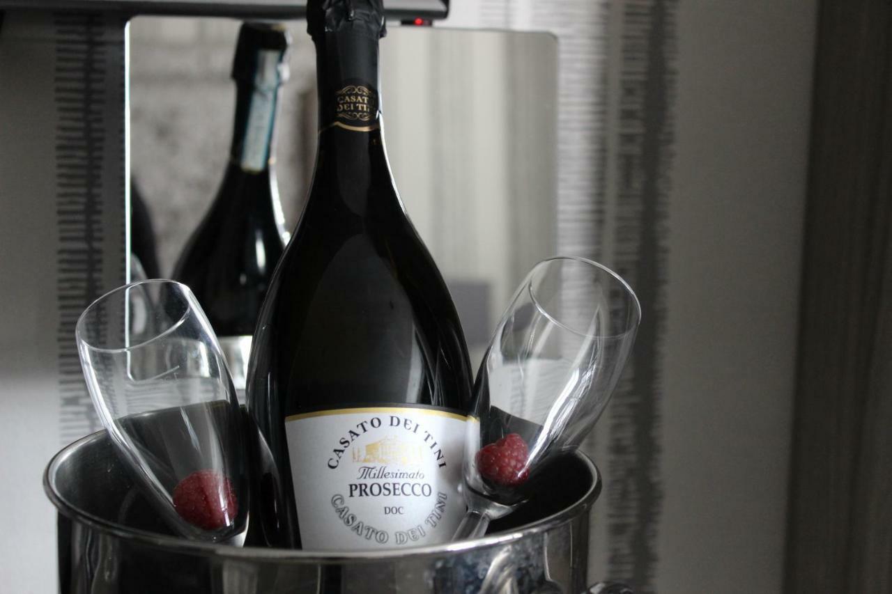 The Bold Hotel; Bw Signature Collection Hotel