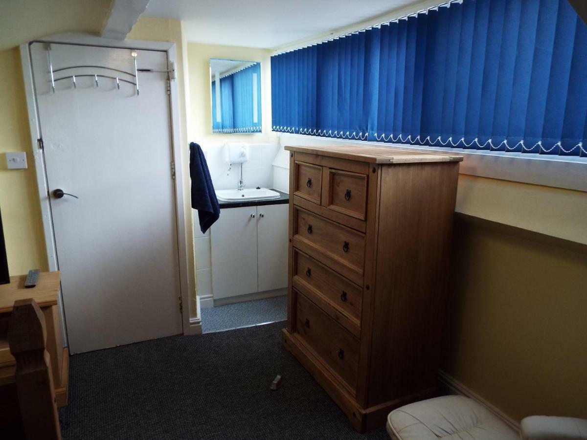 Guest house Captain's Quarters *