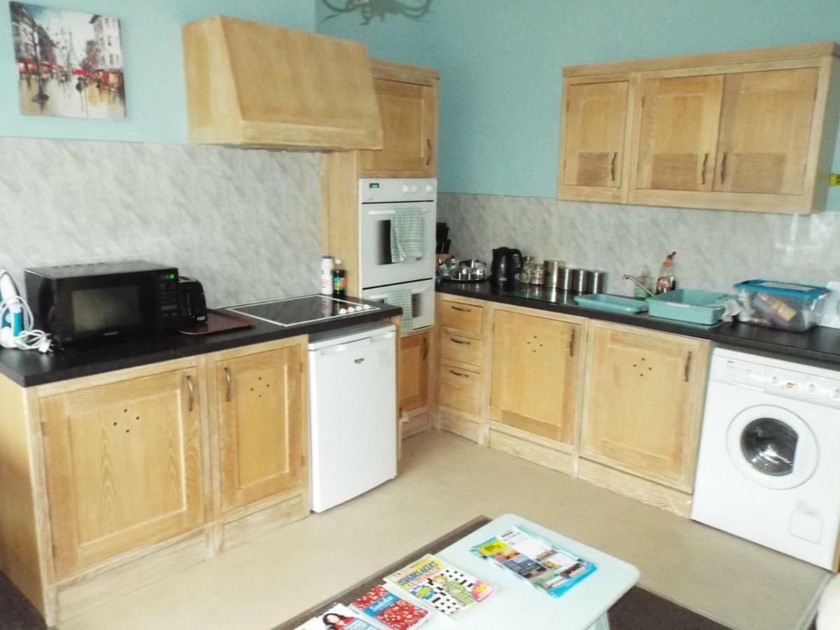 Andora Guest house *