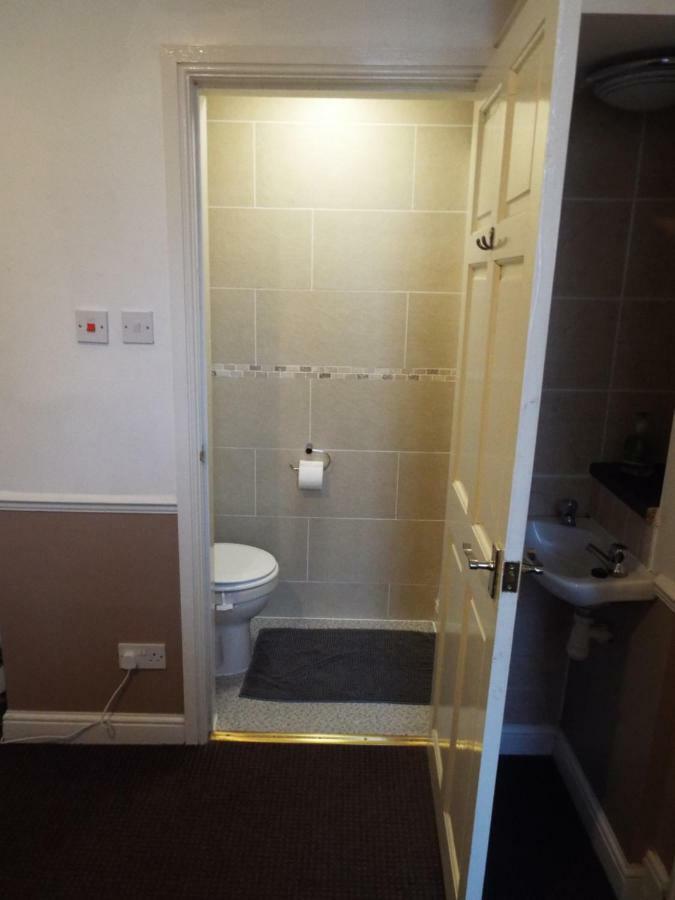 Andora Guest house *