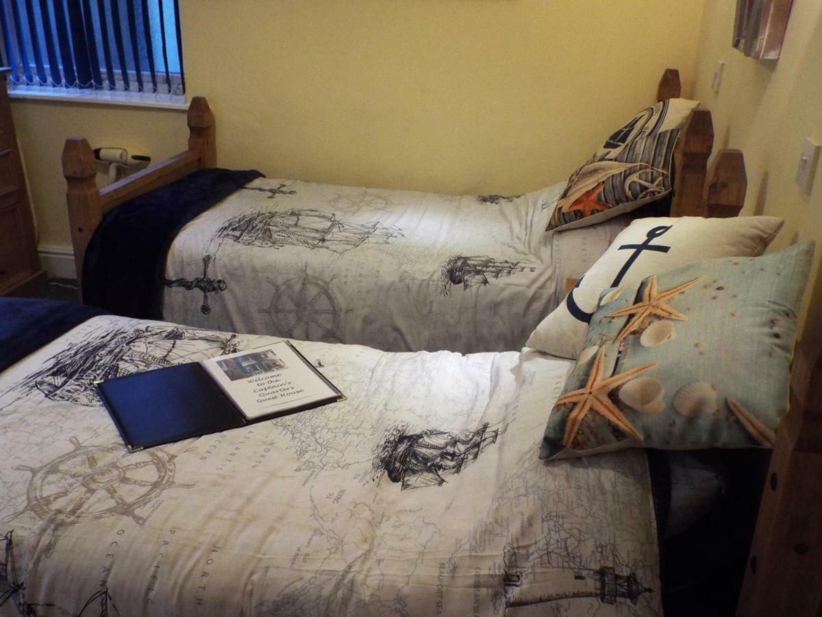 Captain's Quarters Guest house Southport