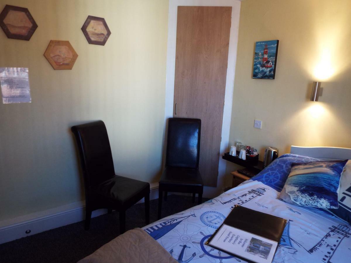 Captain's Quarters *
