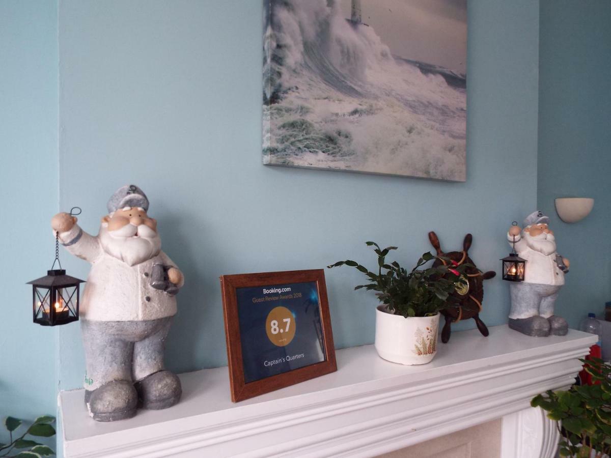 Guest house Captain's Quarters *
