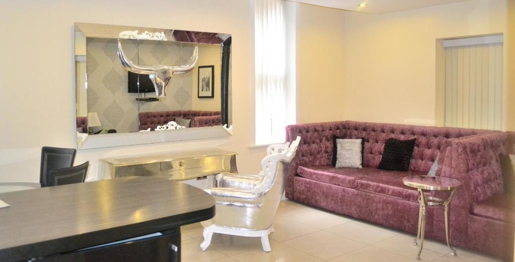 Signature Living, Serviced Apartments, Liverpool Apartment