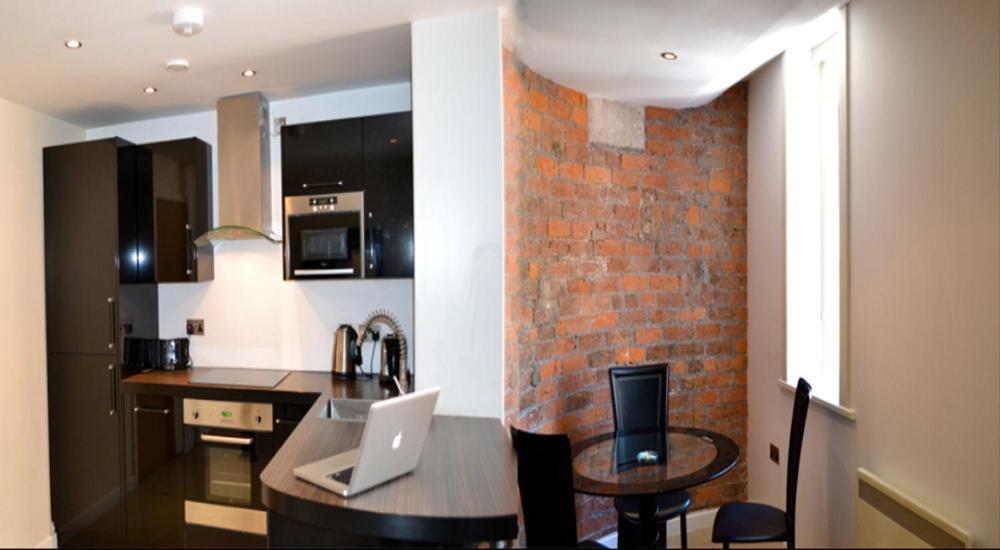 Apartment Signature Living, Serviced Apartments, Liverpool Southport
